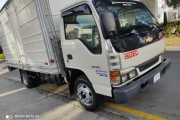 NPR 5.5ton año 2006