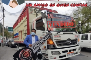VENDIDO HINO GD 10Ton
